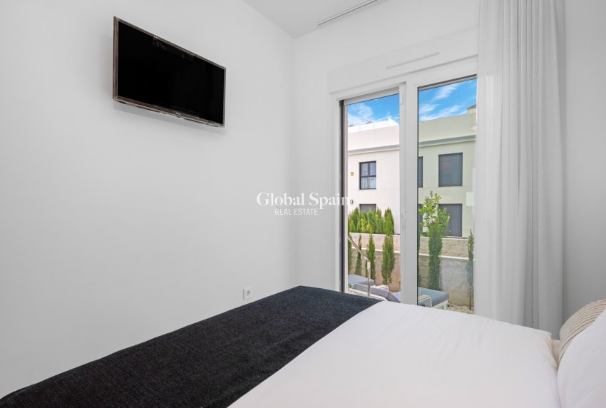 Wederverkoop - APPARTEMENT -
CIUDAD QUESADA