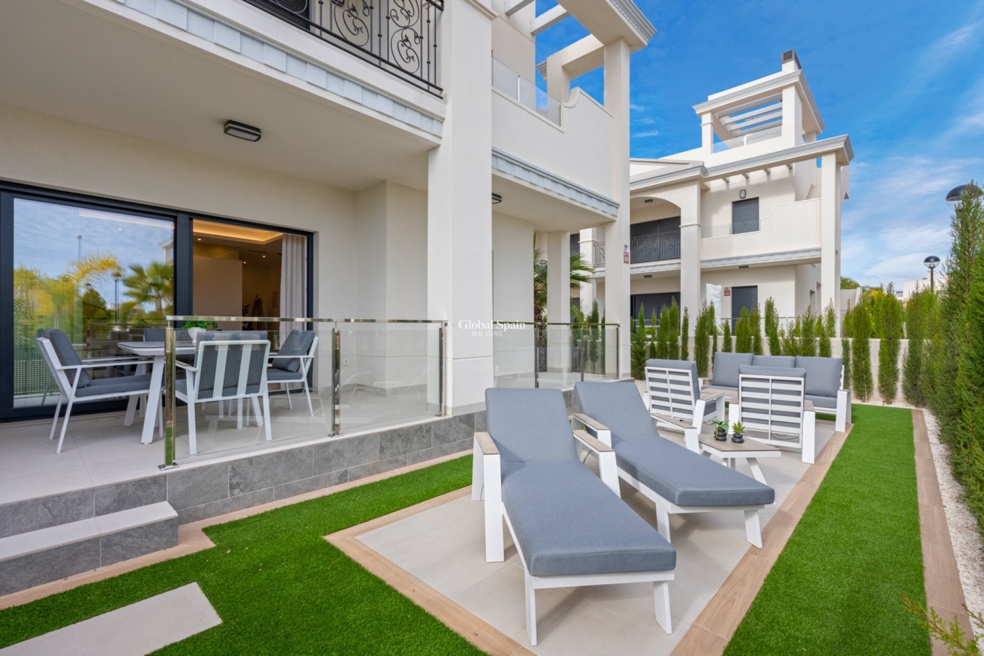 Wederverkoop - APPARTEMENT -
CIUDAD QUESADA