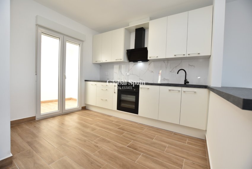 Wederverkoop - APPARTEMENT -
CIUDAD QUESADA