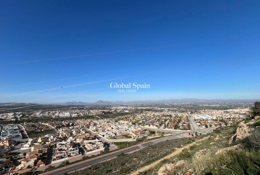 Wederverkoop - APPARTEMENT -
CIUDAD QUESADA