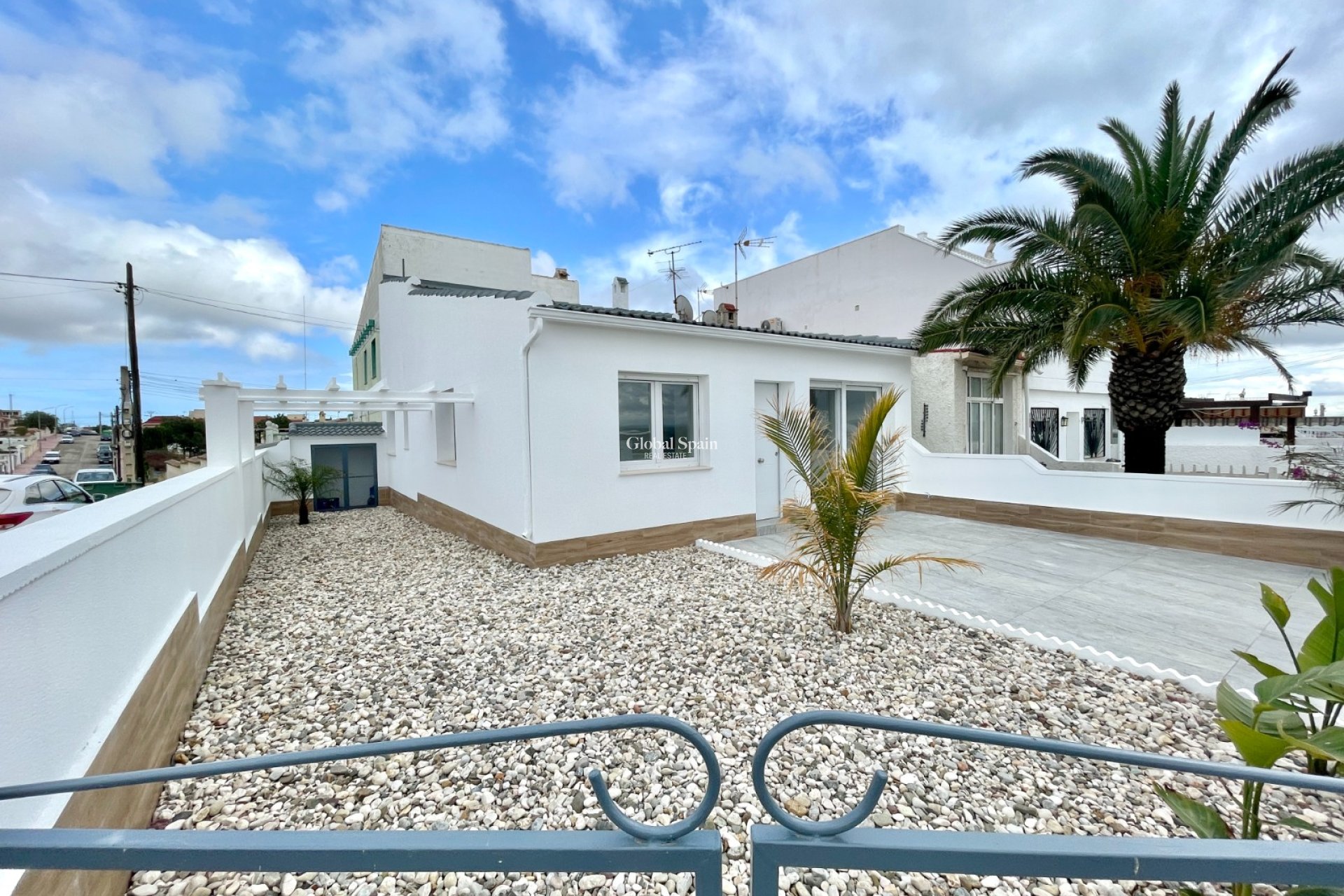 Wederverkoop - APPARTEMENT -
CIUDAD QUESADA