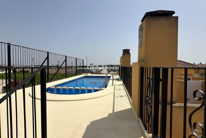 Wederverkoop - APPARTEMENT -
DAYA NUEVA - Costa Blanca Sur