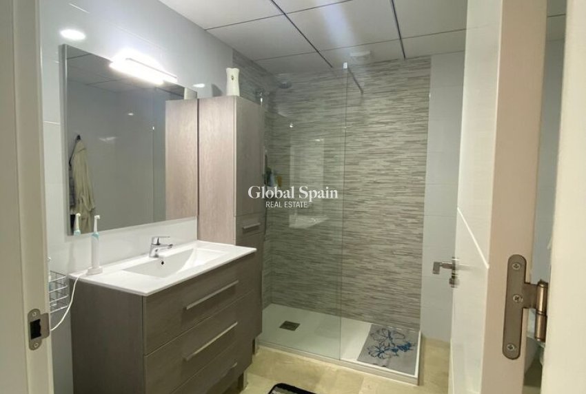 Wederverkoop - APPARTEMENT -
DEHESA DE CAMPOAMOR - Las Filipinas