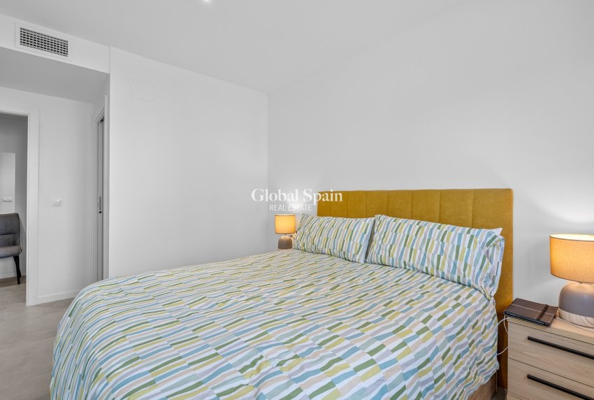 Wederverkoop - APPARTEMENT -
DEHESA DE CAMPOAMOR