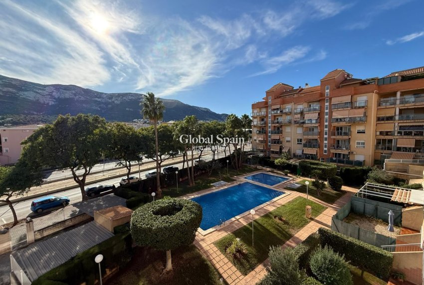 Wederverkoop - APPARTEMENT -
DENIA - Center