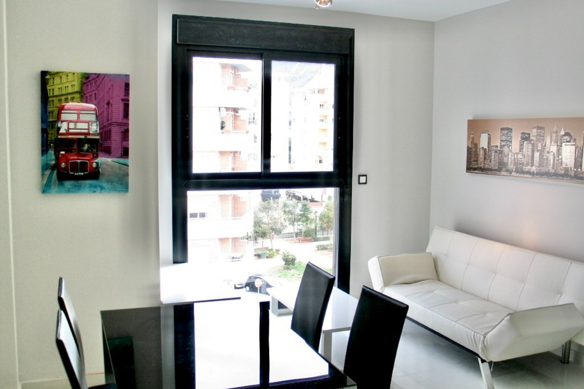 Wederverkoop - APPARTEMENT -
DENIA - Center