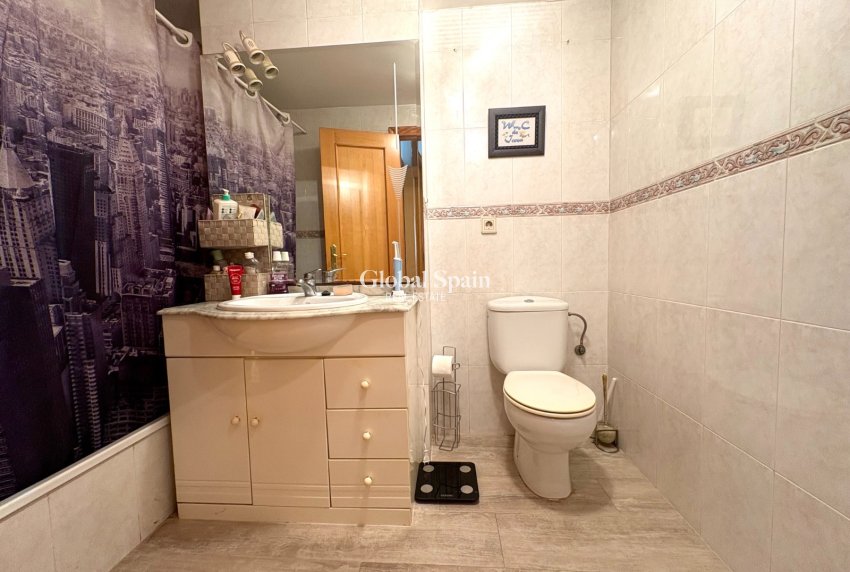 Wederverkoop - APPARTEMENT -
DENIA - Center