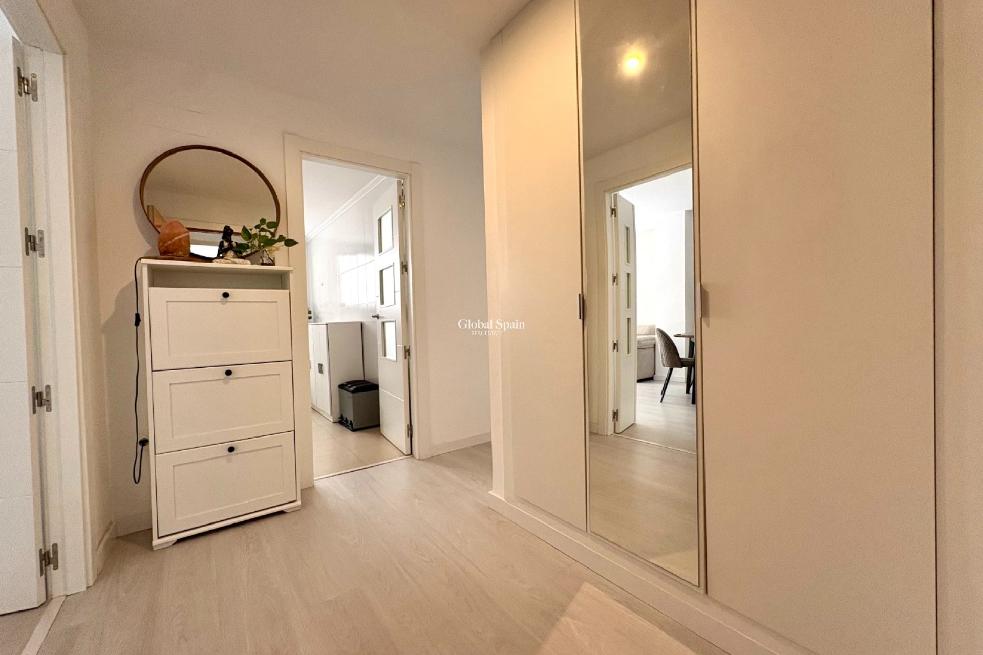 Wederverkoop - APPARTEMENT -
DENIA - Center