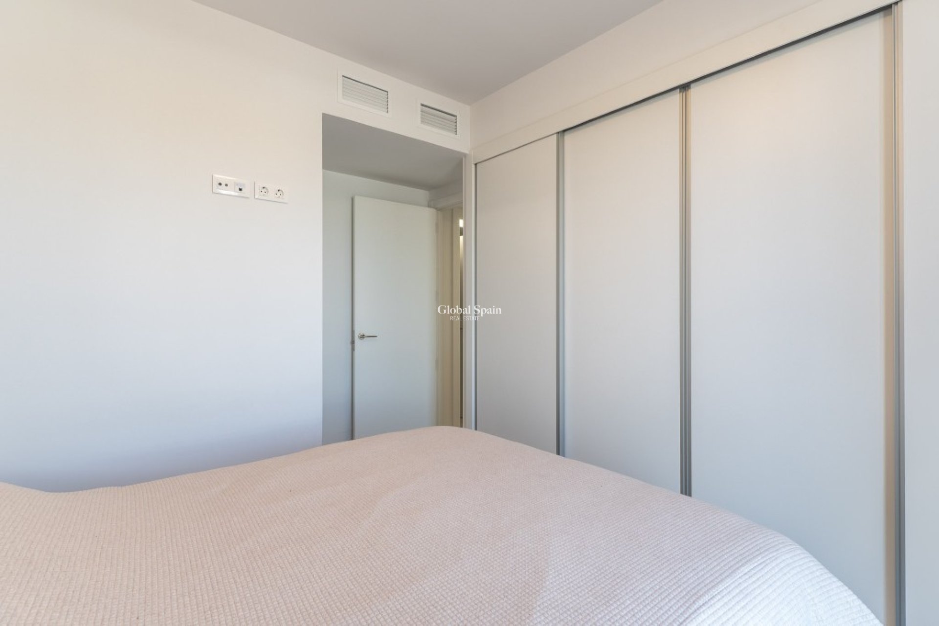 Wederverkoop - APPARTEMENT -
DENIA - Center