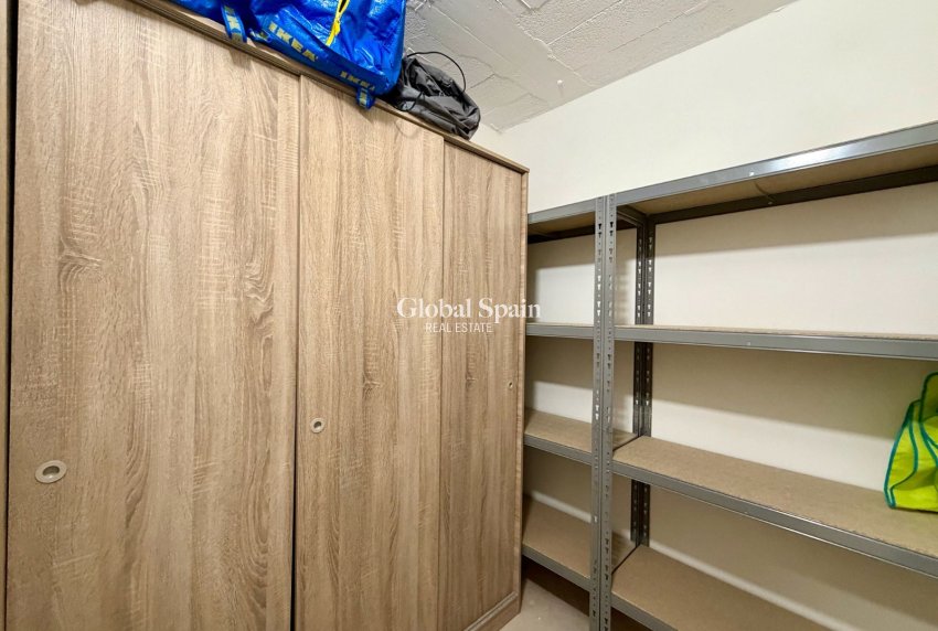 Wederverkoop - APPARTEMENT -
DENIA - Center