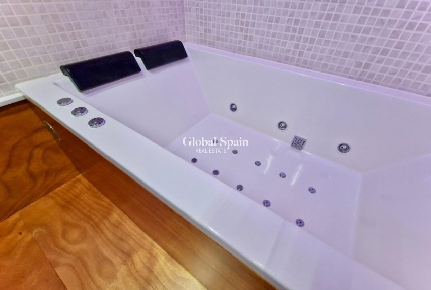Wederverkoop - APPARTEMENT -
DENIA - Costa Blanca