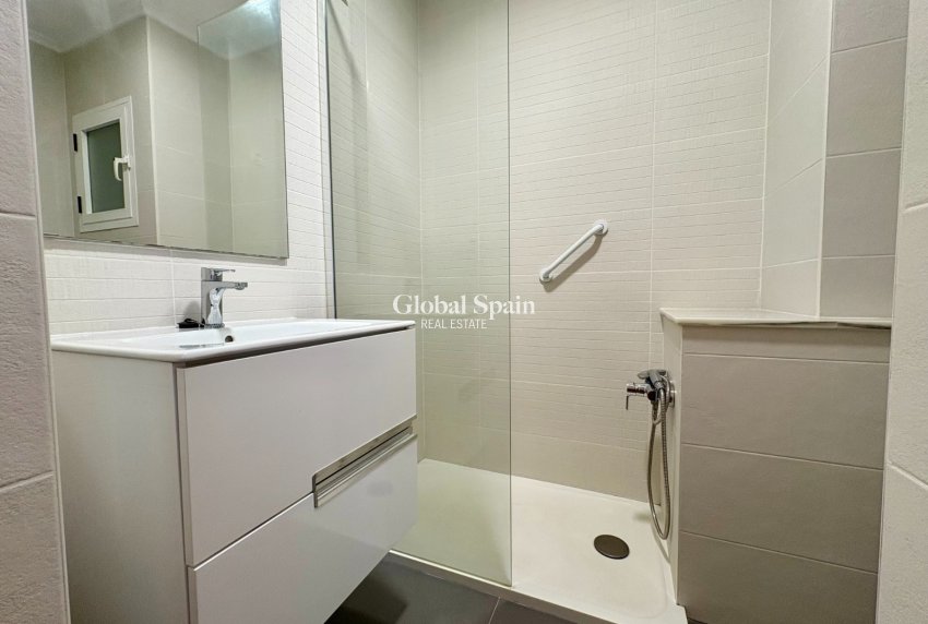 Wederverkoop - Appartement -
DENIA - Les Marines - Las Marinas