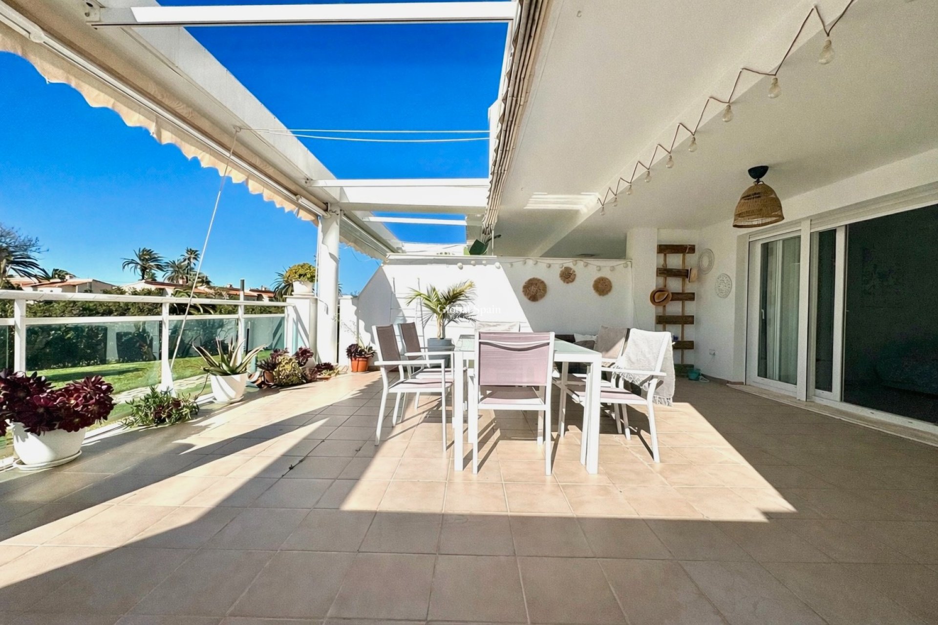 Wederverkoop - APPARTEMENT -
DENIA - Les Marines - Las Marinas