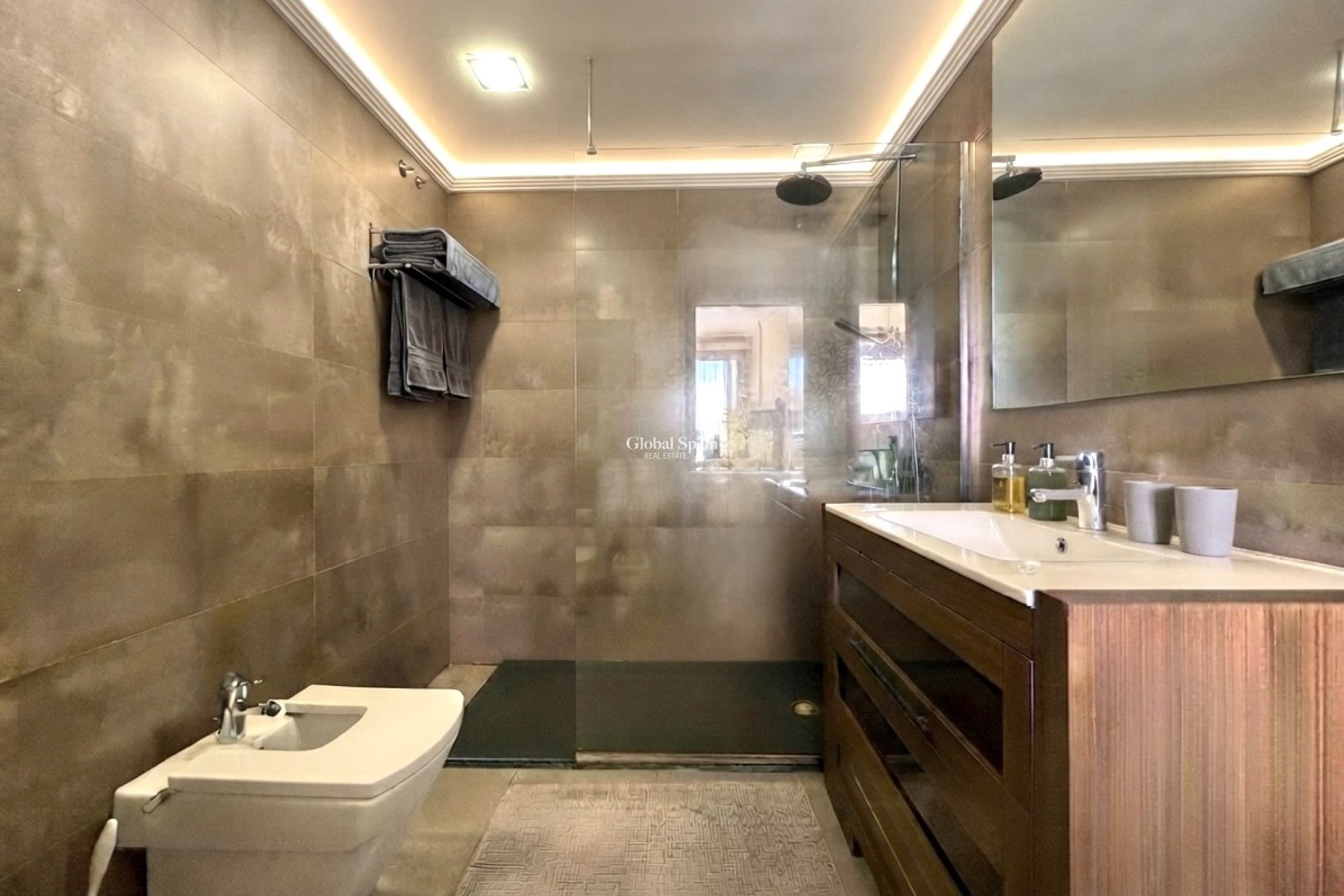 Wederverkoop - APPARTEMENT -
DENIA - Les Marines - Las Marinas