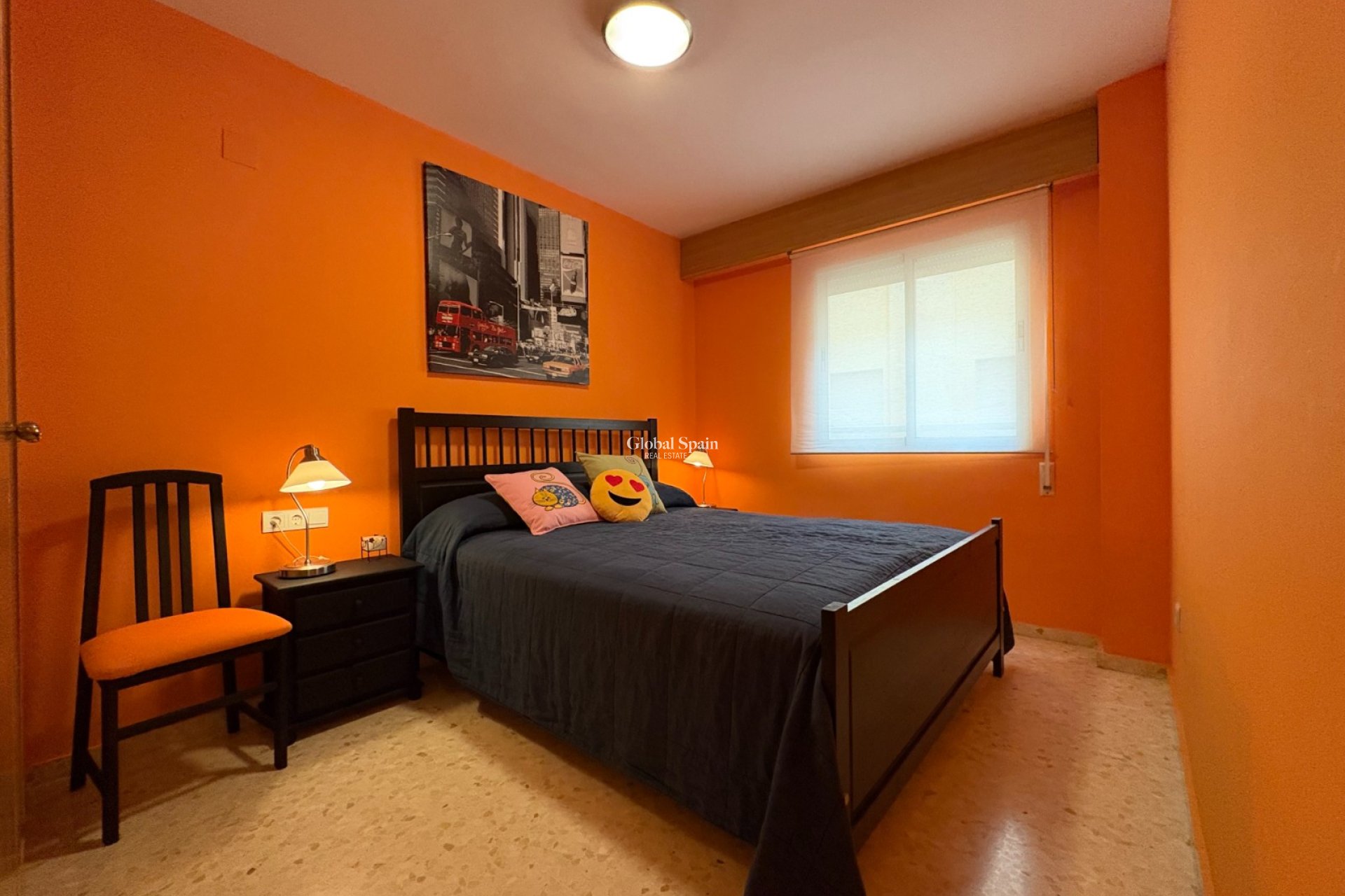 Wederverkoop - APPARTEMENT -
DENIA - Port