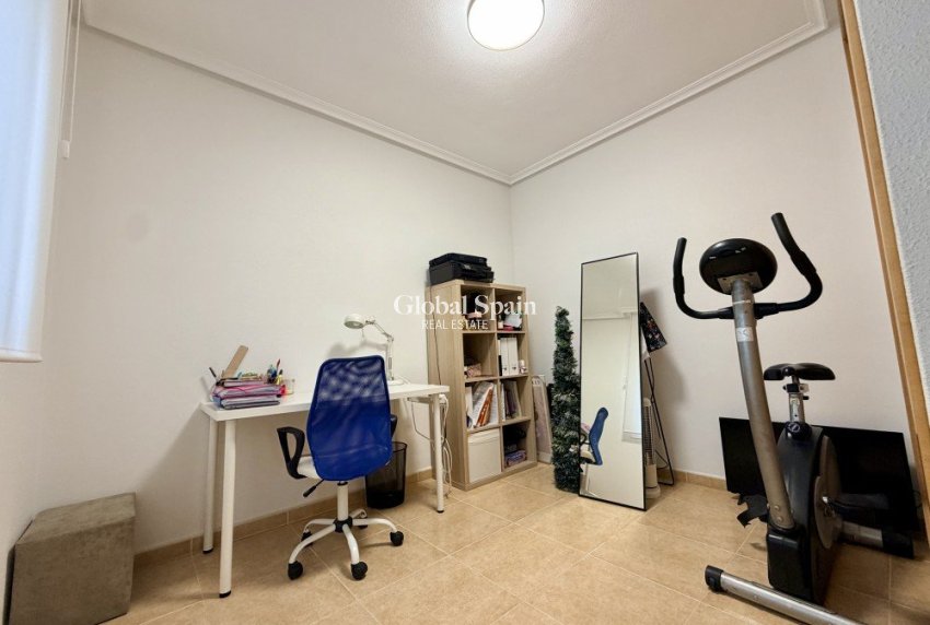 Wederverkoop - APPARTEMENT -
DOLORES - Costa Blanca