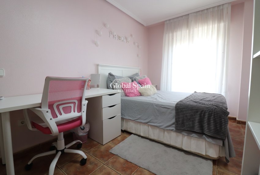 Wederverkoop - APPARTEMENT -
Dolores - Dolores - Town