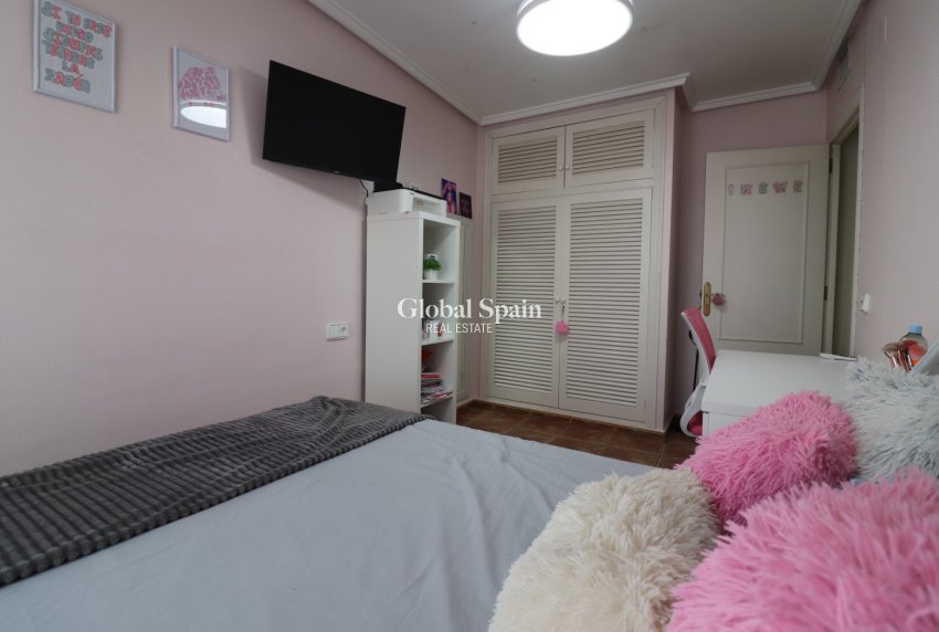Wederverkoop - APPARTEMENT -
Dolores - Dolores - Town