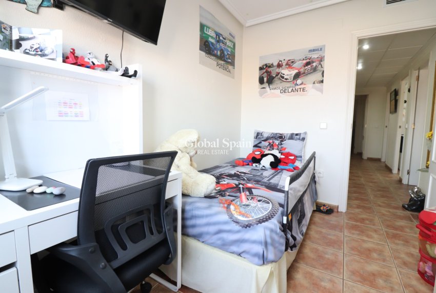 Wederverkoop - APPARTEMENT -
Dolores - Dolores - Town