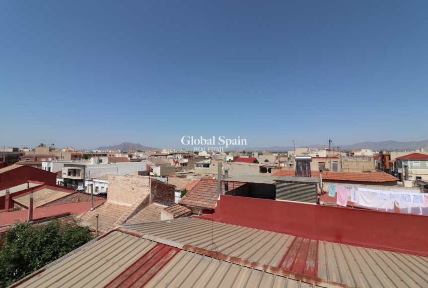 Wederverkoop - APPARTEMENT -
Dolores - Dolores - Town