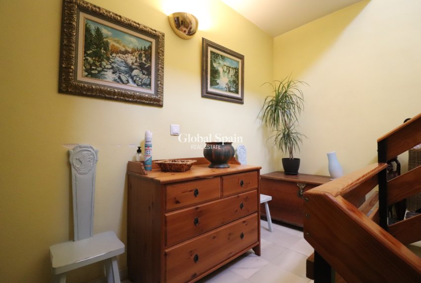 Wederverkoop - APPARTEMENT -
Dolores - Dolores - Town