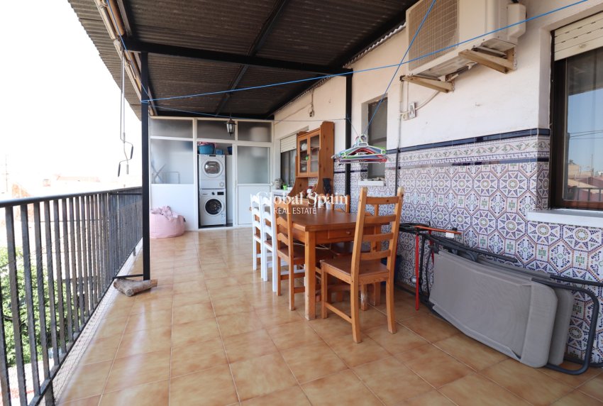 Wederverkoop - APPARTEMENT -
DOLORES - Dolores - Town