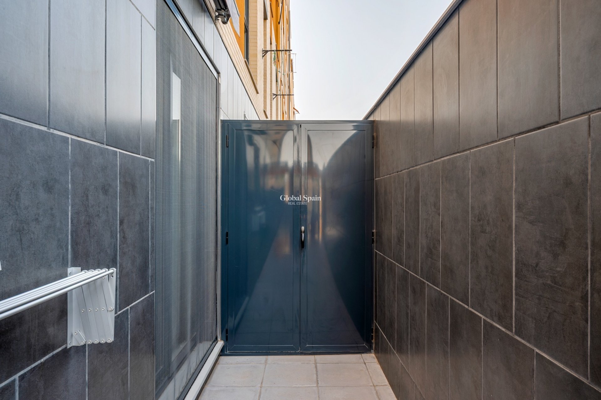 Wederverkoop - APPARTEMENT -
EL CAMPELLO - Muchavista