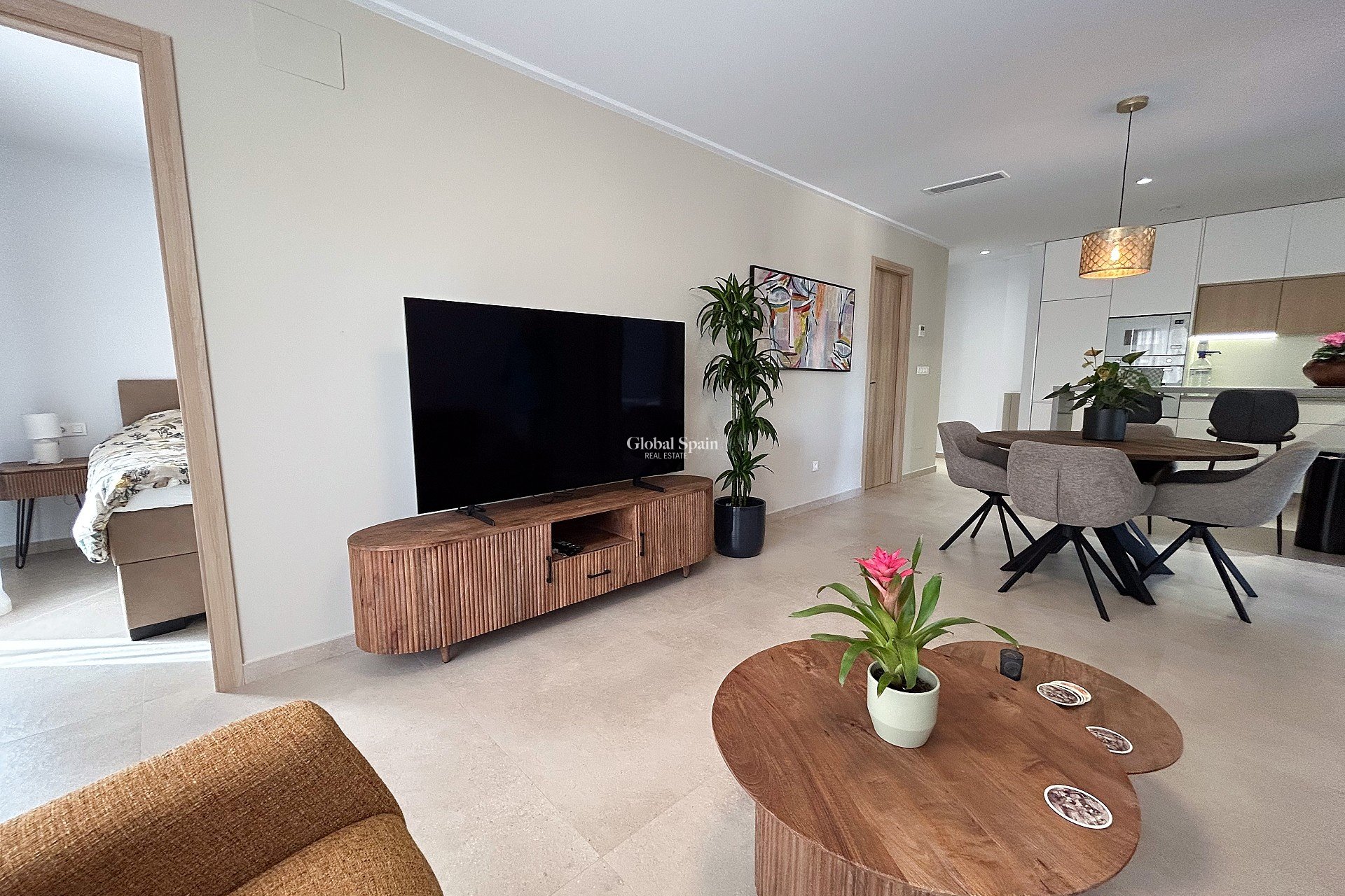 Wederverkoop - APPARTEMENT -
EL RASO - Costa Blanca