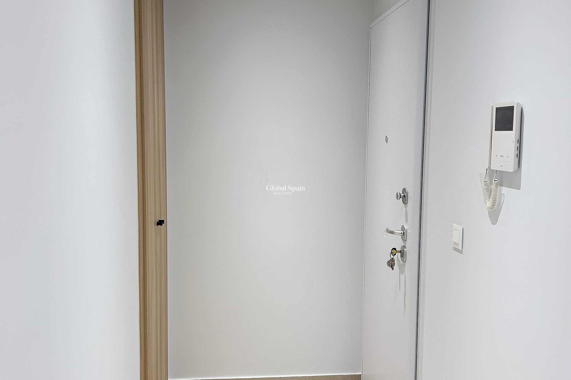 Wederverkoop - APPARTEMENT -
EL RASO - Costa Blanca