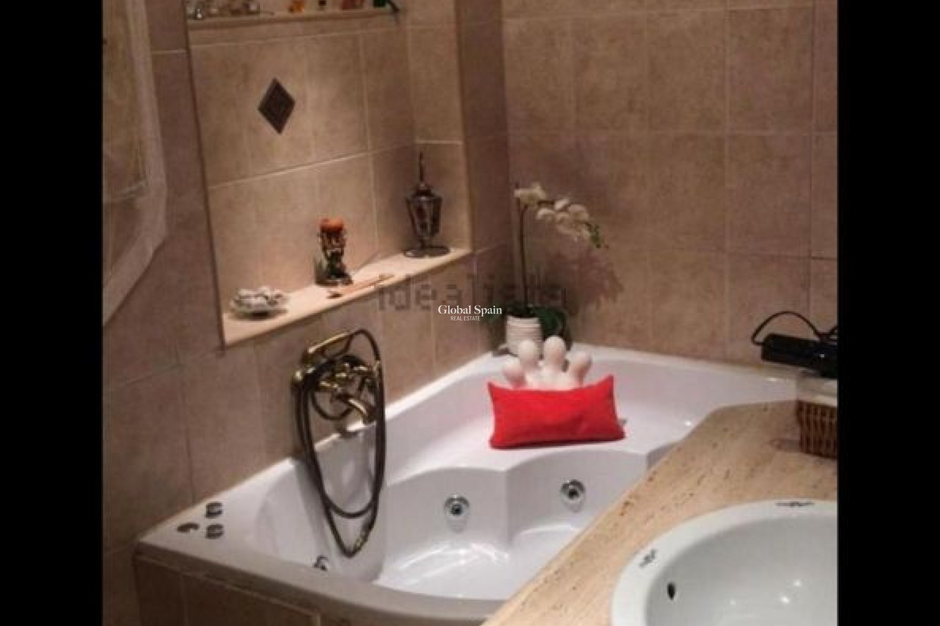 Wederverkoop - APPARTEMENT -
ELCHE - Costa Blanca