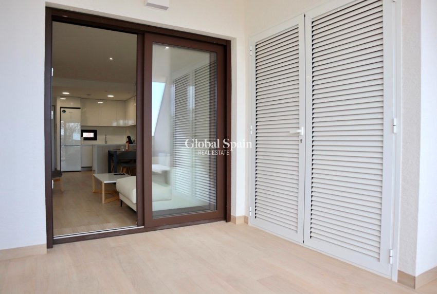 Wederverkoop - Appartement -
FINESTRAT