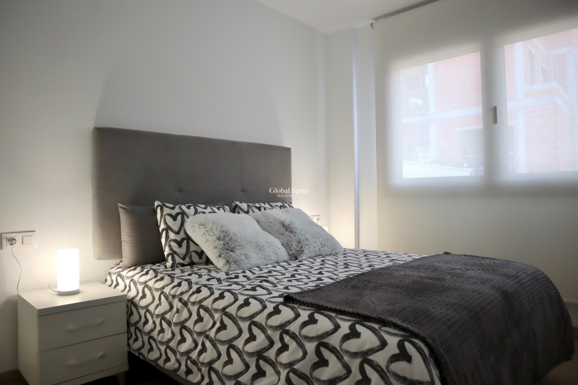 Wederverkoop - Appartement -
FINESTRAT