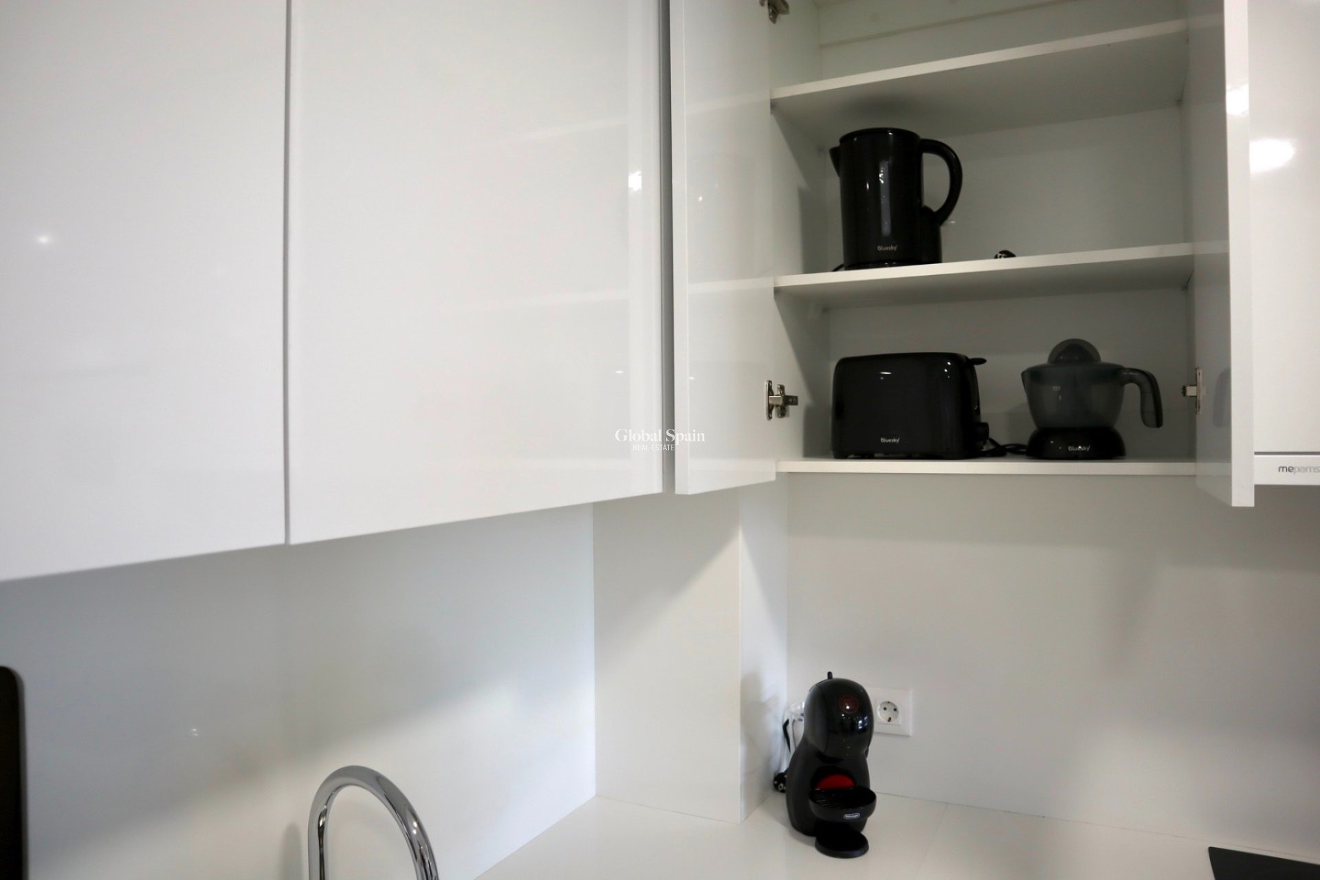 Wederverkoop - Appartement -
FINESTRAT