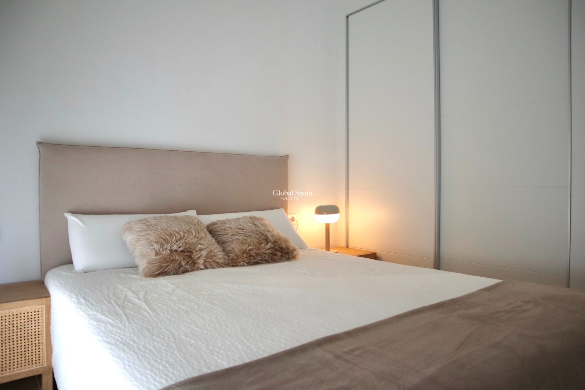 Wederverkoop - Appartement -
FINESTRAT