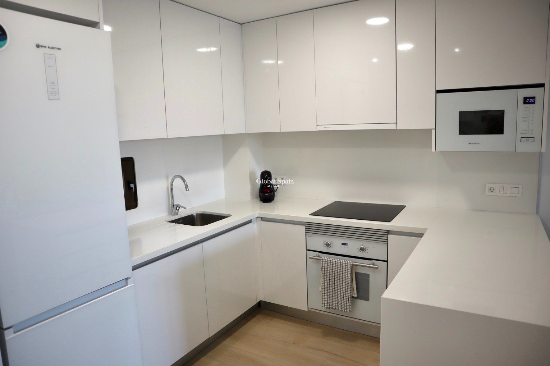 Wederverkoop - Appartement -
FINESTRAT