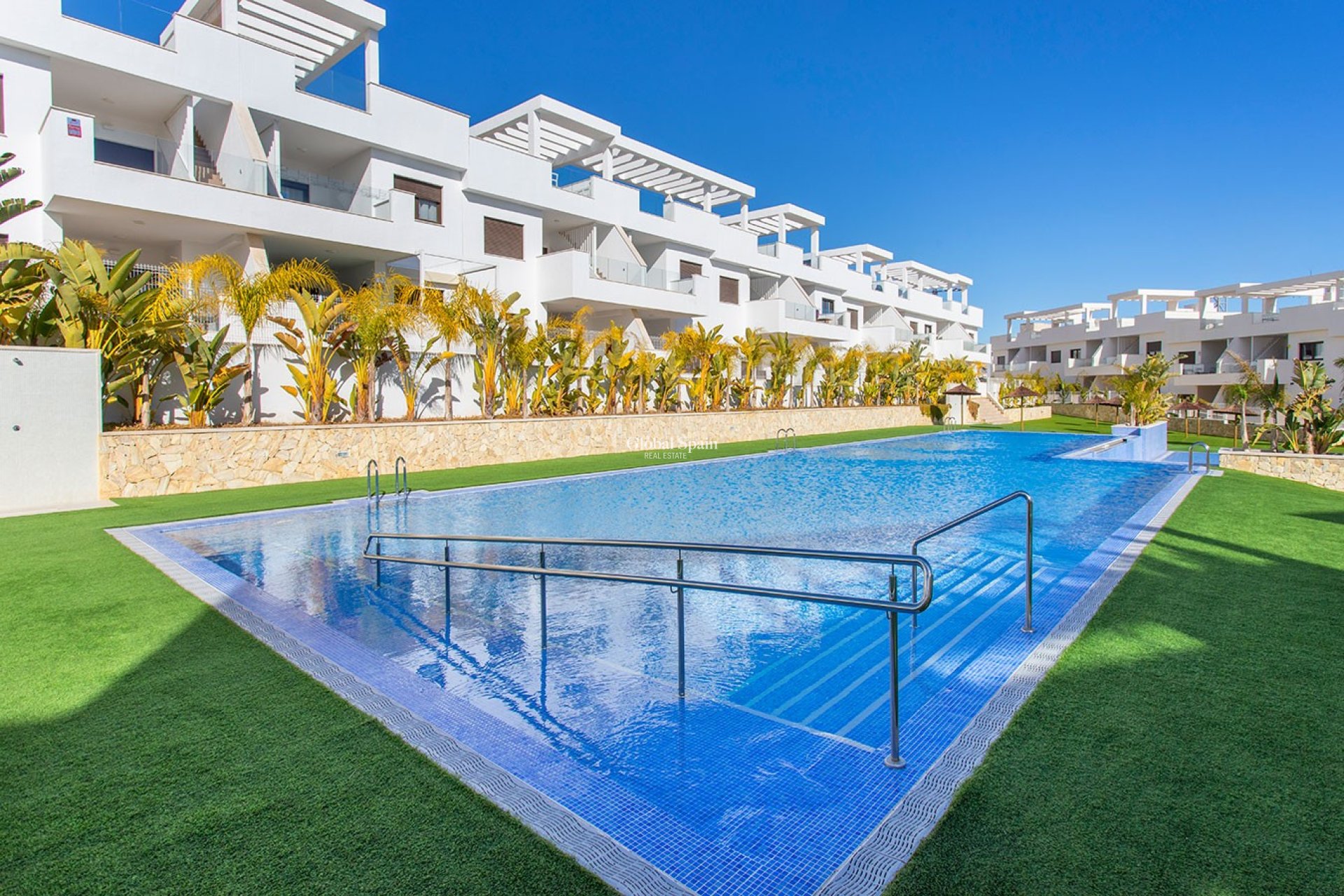 Wederverkoop - APPARTEMENT -
FINESTRAT