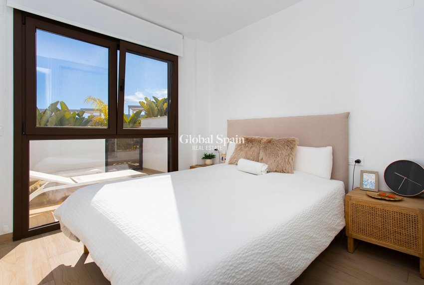 Wederverkoop - APPARTEMENT -
FINESTRAT