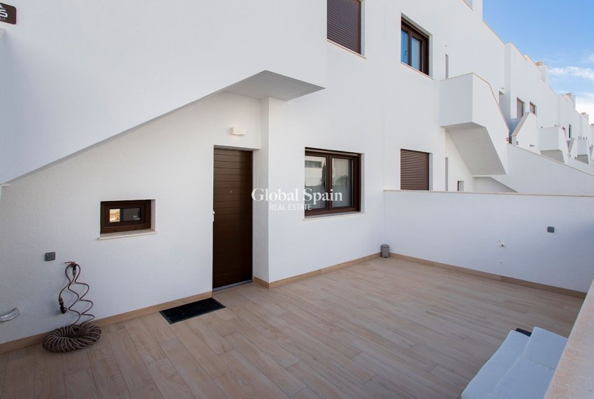 Wederverkoop - APPARTEMENT -
FINESTRAT