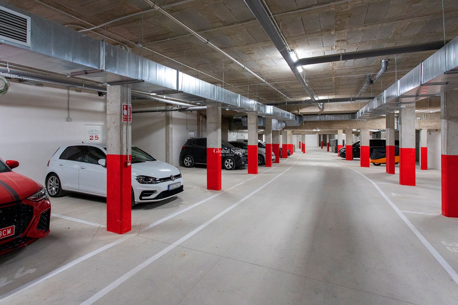 Wederverkoop - APPARTEMENT -
FINESTRAT