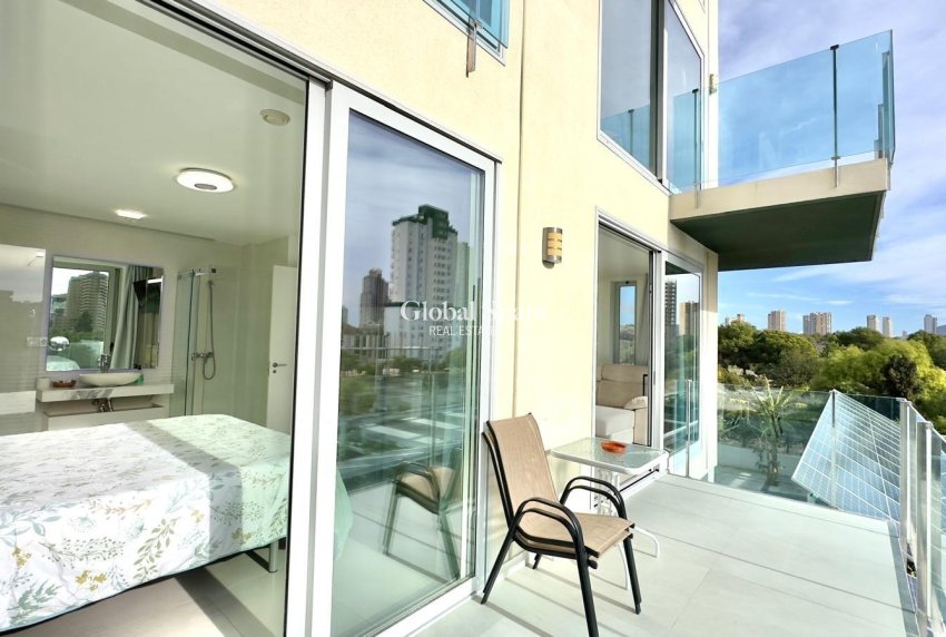 Wederverkoop - APPARTEMENT -
FINESTRAT