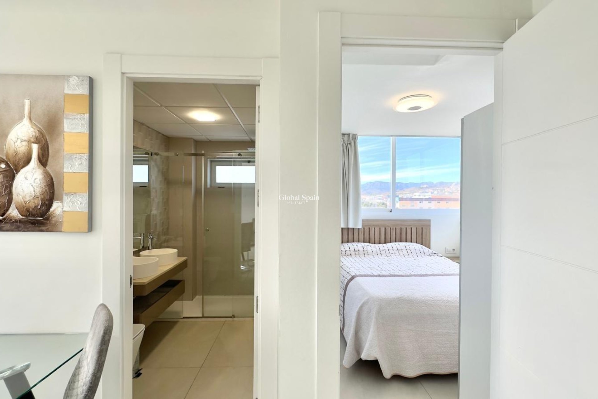 Wederverkoop - APPARTEMENT -
FINESTRAT