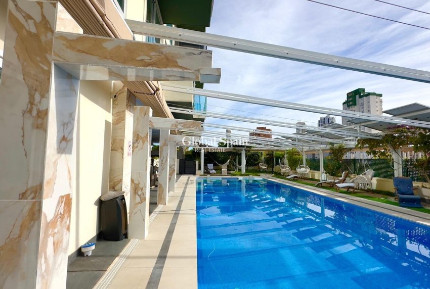 Wederverkoop - APPARTEMENT -
FINESTRAT