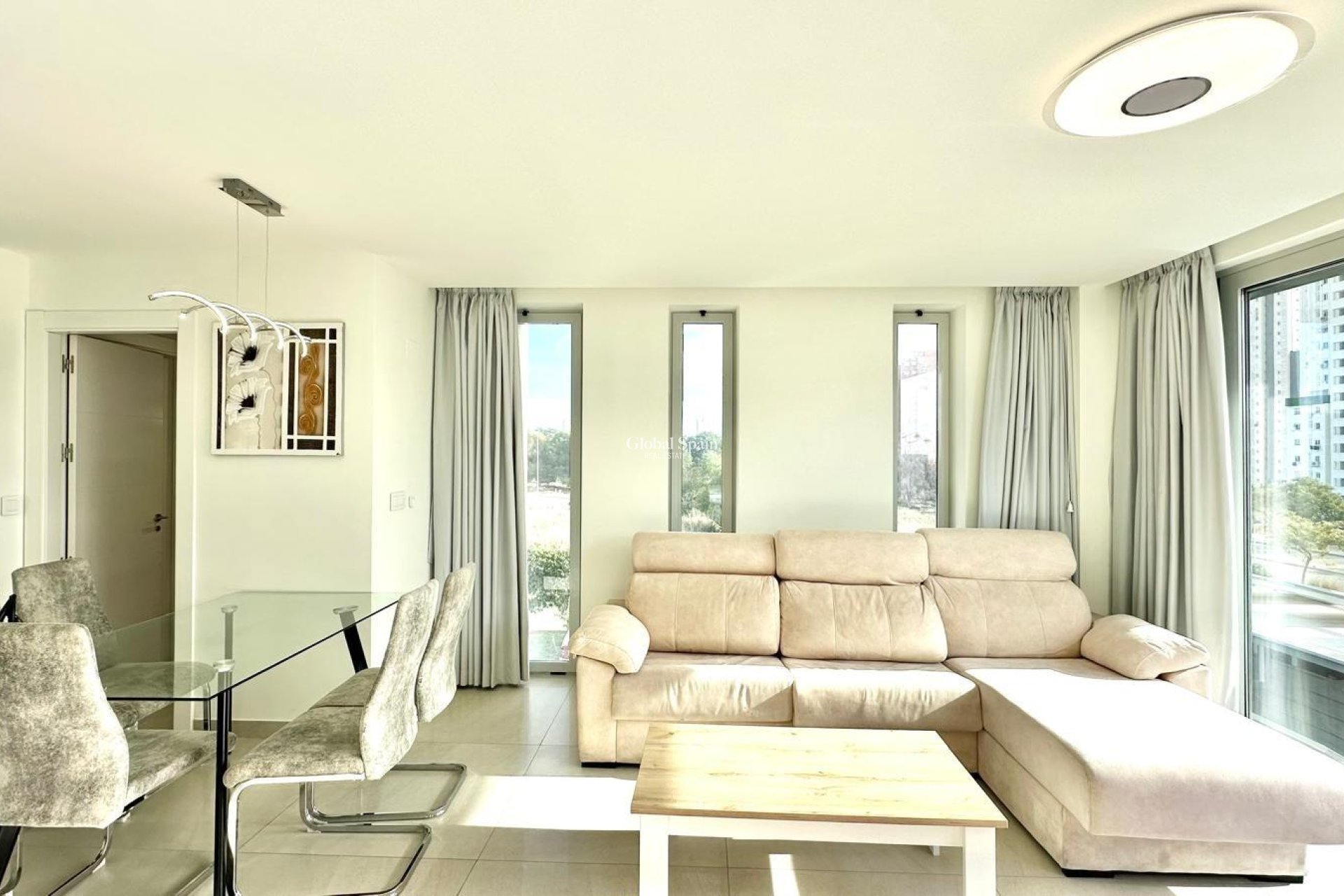 Wederverkoop - APPARTEMENT -
FINESTRAT