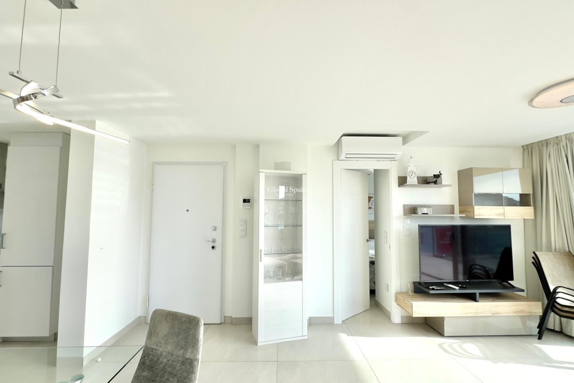 Wederverkoop - APPARTEMENT -
FINESTRAT