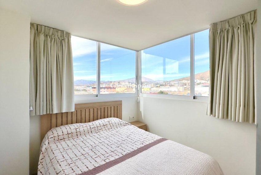 Wederverkoop - APPARTEMENT -
FINESTRAT