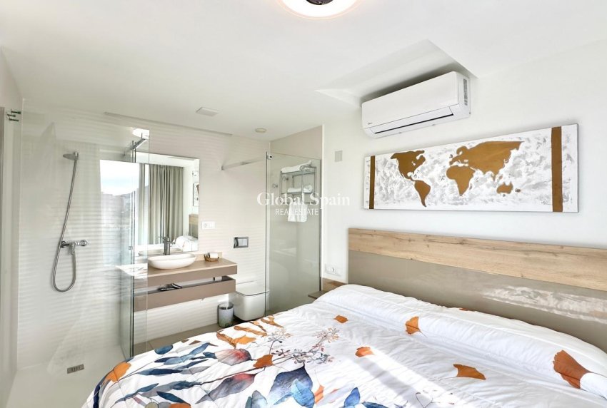 Wederverkoop - APPARTEMENT -
FINESTRAT