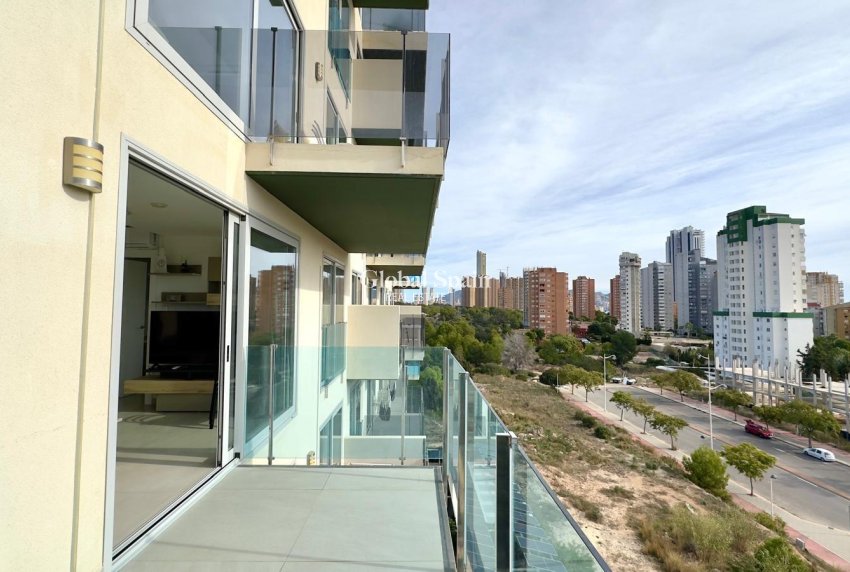 Wederverkoop - APPARTEMENT -
FINESTRAT