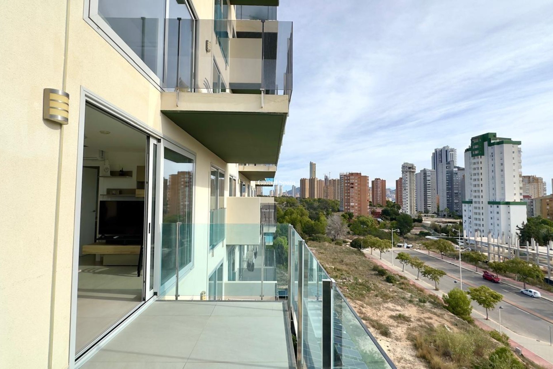 Wederverkoop - APPARTEMENT -
FINESTRAT