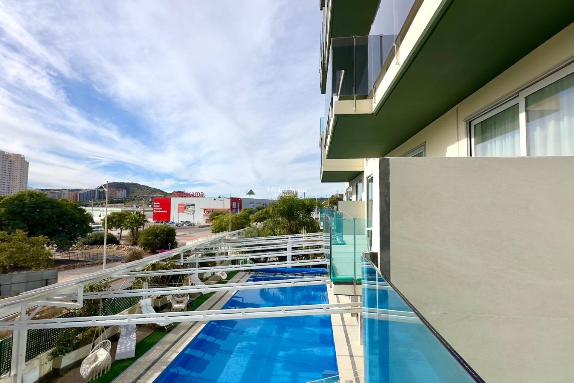 Wederverkoop - APPARTEMENT -
FINESTRAT