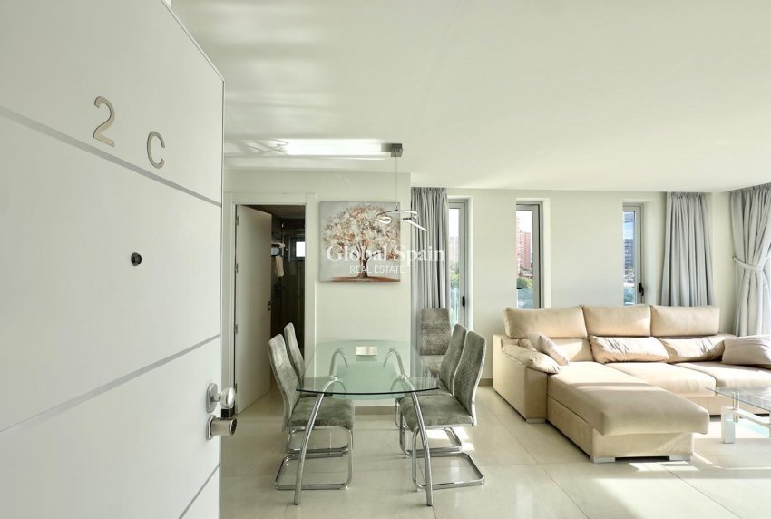 Wederverkoop - APPARTEMENT -
FINESTRAT